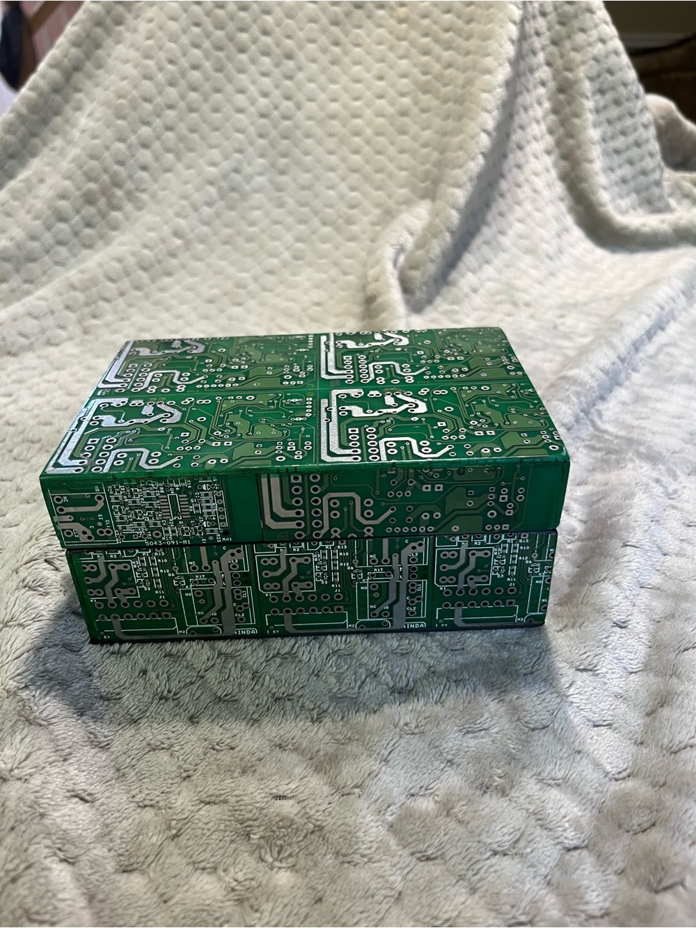 Green Circuit Pattern Trinket Accessory Box - Green